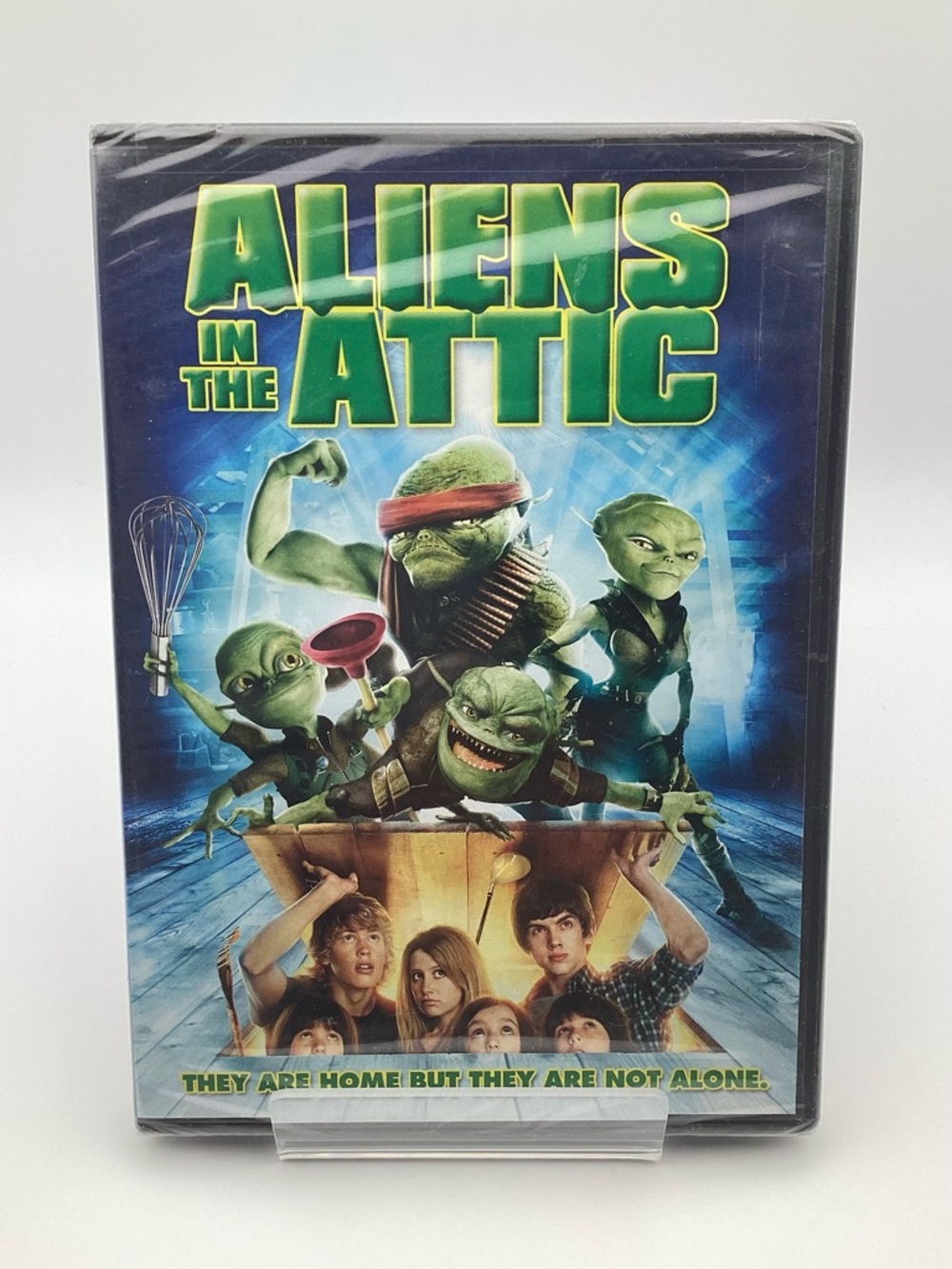 Aliens In The Attic DVD 2009 Widescreen Ashley Tisdale